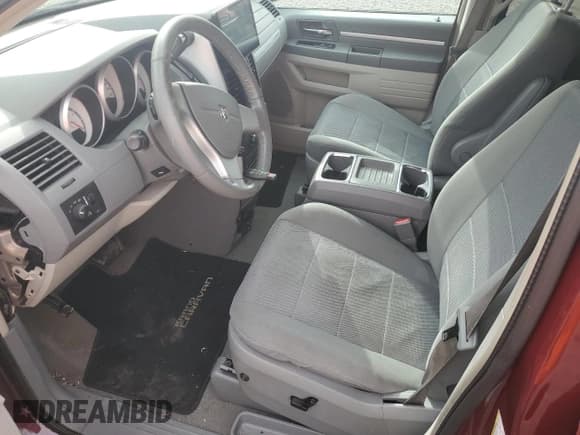 ✅ 2009 Dodge Grand Caravan SXT • VIN: 2D8HN54179R563555 • Лот: 85376355. Опубликован ранее на Copart с пробегом 207 718 миль. Бесплатный доступ к архиву аукционных продаж из США и подробный отчёт об истории автомобиля на DreamBid. Изображение 7.