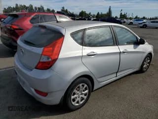 ✅ 2013 Hyundai Accent GS • VIN: KMHCT5AE3DU105413 • Лот: 77221674. Опубликован ранее на Copart с пробегом 114 933 миль. Бесплатный доступ к архиву аукционных продаж из США и подробный отчёт об истории автомобиля на DreamBid. Изображение 3.