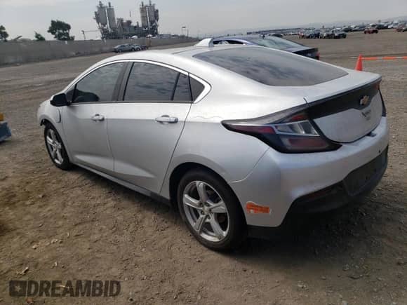 ✅ 2018 Chevrolet Volt LT • VIN: 1G1RC6S5XJU124015 • Lot: 62977943. Wystawiony na Copart z przebiegiem 66 152 mil. Bezpłatny archiwum sprzedaży aukcyjnych z USA i szczegółowy raport historii pojazdu na DreamBid. Zdjęcie 2.