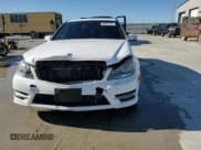 ✅ 2014 Mercedes-Benz C 300 Sport • VIN: WDDGF8AB9EG178604 • Lot: 86887105. Wystawiony na Copart z przebiegiem 109 802 mil. Bezpłatny archiwum sprzedaży aukcyjnych z USA i szczegółowy raport historii pojazdu na DreamBid. Zdjęcie 14.