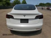 ✅ 2020 Tesla Model 3 Standard Range Plus • VIN: 5YJ3E1EA7LF737711 • Lot: 57308885. Wystawiony na Copart z przebiegiem 62 791 mil. Bezpłatny archiwum sprzedaży aukcyjnych z USA i szczegółowy raport historii pojazdu na DreamBid. Zdjęcie 6.