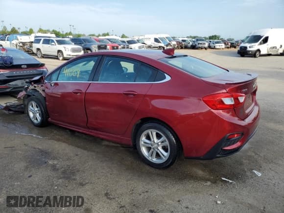 ✅ 2017 Chevrolet Cruze LT • VIN: 1G1BE5SM1H7146782 • Lot: 65485514. Listed on Copart with 41,889 mi. Free auction sales archive from the USA and detailed vehicle history report at DreamBid. Image 2.