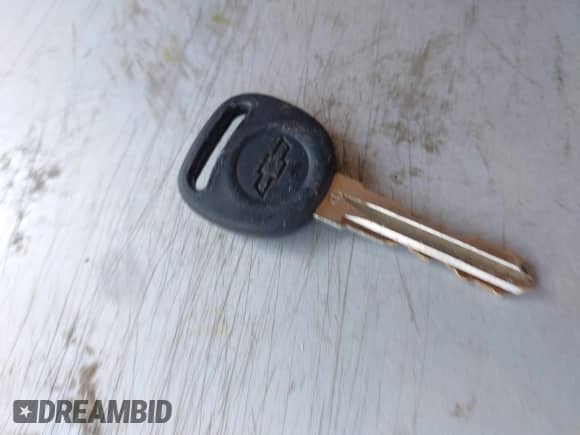 2008 Chevrolet Silverado 1500 Work Truck with VIN 1GCEC14X18Z241180, listed as a IAAI auction lot 41983221 with 103,974 mi miles and . Bid and sale history available at DreamBid. Image 11.