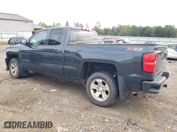 ✅ 2017 Chevrolet Silverado 1500 LT • VIN: 1GCVKREC4HZ238142 • Lot: 81765805. Wystawiony na Copart z przebiegiem 119 534 mil. Bezpłatny archiwum sprzedaży aukcyjnych z USA i szczegółowy raport historii pojazdu na DreamBid. Zdjęcie 2.