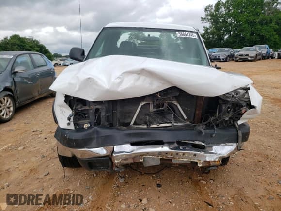 ✅ 2006 Chevrolet Silverado 2500HD Work Truck • VIN: 1GCHK29U76E204899 • Lot: 58864745. Wystawiony na Copart z przebiegiem Nie podano. Bezpłatny archiwum sprzedaży aukcyjnych z USA i szczegółowy raport historii pojazdu na DreamBid. Zdjęcie 5.