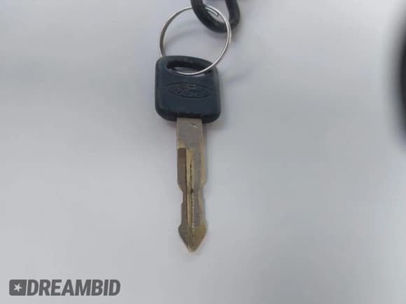 ✅ 2011 Ford Econoline Passenger XL • VIN: 1FBSS3BL0BDB20439 • Лот: 41921823. Опубликован ранее на IAAI с пробегом 142 756 миль. Бесплатный доступ к архиву аукционных продаж из США и подробный отчёт об истории автомобиля на DreamBid. Изображение 11.