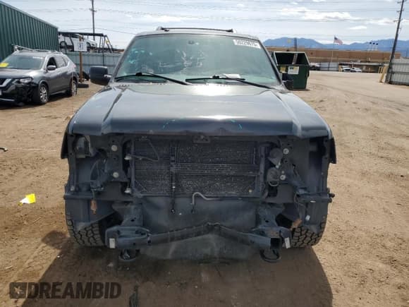 ✅ 2012 Ford Expedition Max Limited • VIN: 1FMJK2A58CEF15545 • Lot: 50229675. Wystawiony na Copart z przebiegiem 186 828 mil. Bezpłatny archiwum sprzedaży aukcyjnych z USA i szczegółowy raport historii pojazdu na DreamBid. Zdjęcie 5.