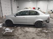 ✅ 2010 Chevrolet Aveo 1LT • VIN: KL1TD5DE6AB125781 • Lot: 41736173. Wystawiony na IAAI z przebiegiem 234 223 mil. Bezpłatny archiwum sprzedaży aukcyjnych z USA i szczegółowy raport historii pojazdu na DreamBid. Zdjęcie 14.