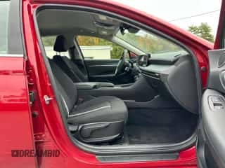 2025 Hyundai Sonata SEL с VIN KMHL64JA9SA456534, выставлен на аукционе Copart как лот 90396385 с пробегом 19 440 миль миль и Чистый • Clean title. История ставок и продаж доступна на DreamBid. Изображение 6.