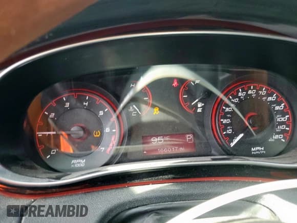 ✅ 2015 Dodge Dart SE • VIN: 1C3CDFAA6FD112299 • Лот: 83967075. Опубликован ранее на Copart с пробегом 166 017 миль. Бесплатный доступ к архиву аукционных продаж из США и подробный отчёт об истории автомобиля на DreamBid. Изображение 9.