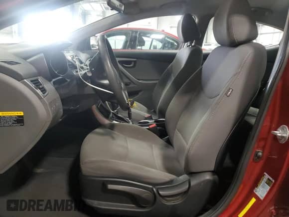 2014 Hyundai Elantra SE z VIN 5NPDH4AE1EH539653, wystawiony jako Copart lot #66948045 z przebiegiem 71 909 mil mil oraz Czysty tytuł • Clean title. Historia ofert i sprzedaży dostępna na DreamBid. Obrazek 7.