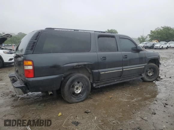 ✅ 2003 Chevrolet Suburban LT • VIN: 3GNFK16Z93G151040 • Lot: 58938435. Listed on Copart with 312,447 mi. Free auction sales archive from the USA and detailed vehicle history report at DreamBid. Image 3.
