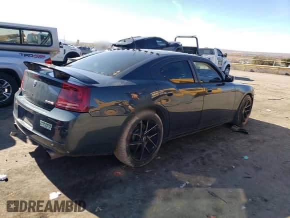 2008 Dodge Charger SRT-8 с VIN 2B3LA73W28H271489, выставлен на аукционе Copart как лот 81465474 с пробегом Не указан миль и Списание • Salvage title. История ставок и продаж доступна на DreamBid. Изображение 3.