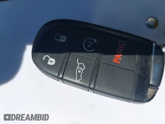 ✅ 2020 Jeep Grand Cherokee Altitude • VIN: 1C4RJEAG9LC279125 • Lot: 43042747. Listed on IAAI with 99,538 mi. Free auction sales archive from the USA and detailed vehicle history report at DreamBid. Image 11.