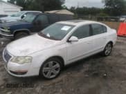 ✅ 2009 Volkswagen Passat Komfort • VIN: WVWJK73C39P035391 • Lot: 42439461. Listed on IAAI with 139,584 mi. Free auction sales archive from the USA and detailed vehicle history report at DreamBid. Image 2.