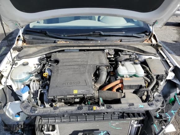 ✅ 2017 Hyundai Ioniq SEL • VIN: KMHC75LC4HU055739 • Lot: 43277595. Wystawiony na Copart z przebiegiem 70 873 mil. Bezpłatny archiwum sprzedaży aukcyjnych z USA i szczegółowy raport historii pojazdu na DreamBid. Zdjęcie 11.