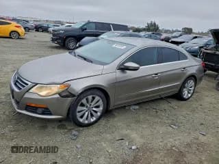 ✅ 2010 Volkswagen CC Sport • VIN: WVWMP7AN1AE558377 • Lot: 95540455. Listed on Copart with 156,932 mi. Free auction sales archive from the USA and detailed vehicle history report at DreamBid. Image 1.