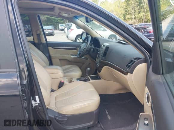 2011 Hyundai Santa Fe Limited с VIN 5XYZKDAG7BG055336, выставлен на аукционе IAAI как лот 42875695 с пробегом 92 567 миль миль и . История ставок и продаж доступна на DreamBid. Изображение 5.