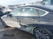 ✅ 2015 Hyundai Genesis 3.8L • VIN: KMHGN4JE7FU053471 • Lot: 41442809. Wystawiony na IAAI z przebiegiem 143 466 mil. Bezpłatny archiwum sprzedaży aukcyjnych z USA i szczegółowy raport historii pojazdu na DreamBid. Zdjęcie 14.