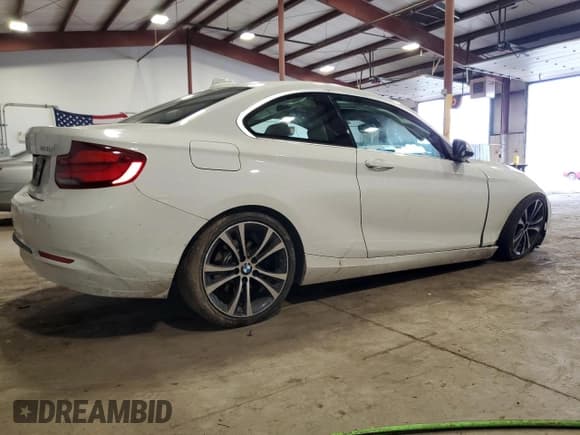 ✅ 2020 BMW 2 Series 230i xDrive • VIN: WBA2J3C06L7E63629 • Lot: 73711874. Listed on Copart with 78,234 mi. Free auction sales archive from the USA and detailed vehicle history report at DreamBid. Image 3.
