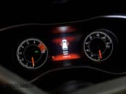 ✅ 2017 Jeep Cherokee Trailhawk • VIN: 1C4PJMBS0HW664129 • Лот: 62406095. Опубликован ранее на Copart с пробегом 120 527 миль. Бесплатный доступ к архиву аукционных продаж из США и подробный отчёт об истории автомобиля на DreamBid. Изображение 9.