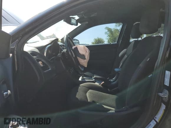 ✅ 2013 Dodge Avenger SXT • VIN: 1C3CDZCB9DN605960 • Lot: 70287064. Wystawiony na Copart z przebiegiem 245 396 mil. Bezpłatny archiwum sprzedaży aukcyjnych z USA i szczegółowy raport historii pojazdu na DreamBid. Zdjęcie 7.