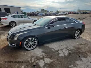 ✅ 2015 Cadillac ATS Premium RWD • VIN: 1G6AE1RX9F0100007 • Лот: 87027815. Опубликован ранее на Copart с пробегом 129 179 миль. Бесплатный доступ к архиву аукционных продаж из США и подробный отчёт об истории автомобиля на DreamBid. Изображение 1.