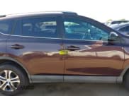 ✅ 2018 Toyota RAV4 LE • VIN: 2T3ZFREV2JW513326 • Lot: 43642263. Listed on IAAI with 72,790 mi. Free auction sales archive from the USA and detailed vehicle history report at DreamBid. Image 14.