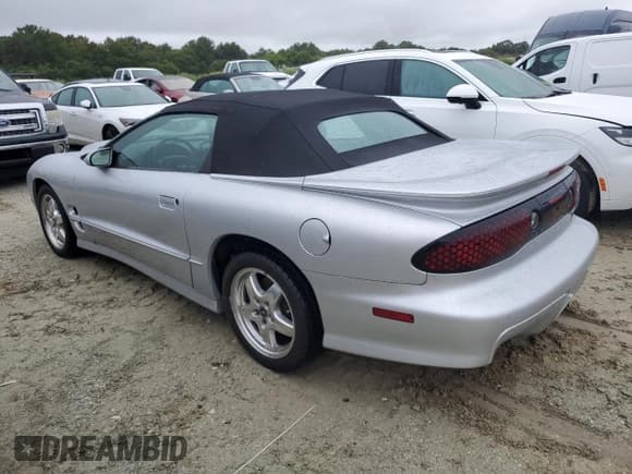 ✅ 2002 Pontiac Firebird Trans Am • VIN: 2G2FV32GX22126136 • Lot: 74893254. Listed on Copart with 7,725 mi. Free auction sales archive from the USA and detailed vehicle history report at DreamBid. Image 2.