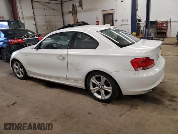 ✅ 2013 BMW 1 Series 128i • VIN: WBAUP7C55DVP24897 • Lot: 85281374. Listed on Copart with 151,286 mi. Free auction sales archive from the USA and detailed vehicle history report at DreamBid. Image 2.