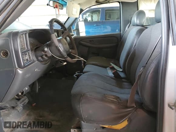 ✅ 2007 Chevrolet Silverado 2500HD Work Truck • VIN: 1GBHC24U47E167966 • Лот: 82708795. Опубликован ранее на Copart с пробегом Не указан. Бесплатный доступ к архиву аукционных продаж из США и подробный отчёт об истории автомобиля на DreamBid. Изображение 7.