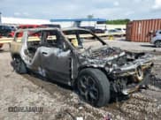 ✅ 2023 Rivian R1S Adventure • VIN: 7PDSGABA7PN009929 • Lot: 60833324. Wystawiony na Copart z przebiegiem Nie podano. Bezpłatny archiwum sprzedaży aukcyjnych z USA i szczegółowy raport historii pojazdu na DreamBid. Zdjęcie 4.