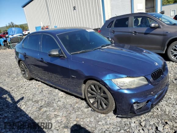 ✅ 2011 BMW 3 Series 335d • VIN: WBAPN7C58BA782252 • Лот: 85507945. Опубликован ранее на Copart с пробегом 197 593 миль. Бесплатный доступ к архиву аукционных продаж из США и подробный отчёт об истории автомобиля на DreamBid. Изображение 4.