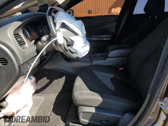 ✅ 2014 Dodge Charger RT Plus • VIN: 2C3CDXCT9EH349388 • Lot: 86476555. Wystawiony na Copart z przebiegiem 118 294 mil. Bezpłatny archiwum sprzedaży aukcyjnych z USA i szczegółowy raport historii pojazdu na DreamBid. Zdjęcie 7.