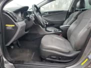 ✅ 2014 Hyundai Sonata Limited • VIN: 5NPEC4AC2EH883736 • Lot: 89876325. Wystawiony na Copart z przebiegiem 251 542 mil. Bezpłatny archiwum sprzedaży aukcyjnych z USA i szczegółowy raport historii pojazdu na DreamBid. Zdjęcie 7.