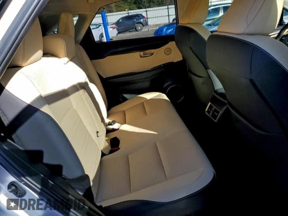 ✅ 2019 Lexus NX 300 F Sport • VIN: JTJBARBZ6K2189098 • Лот: 92887155. Опубликован ранее на Copart с пробегом 73 597 миль. Бесплатный доступ к архиву аукционных продаж из США и подробный отчёт об истории автомобиля на DreamBid. Изображение 11.