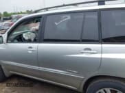 ✅ 2007 Toyota Highlander w/3rd Row • VIN: JTEEW21A370042689 • Lot: 42688770. Wystawiony na IAAI z przebiegiem 239 005 mil. Bezpłatny archiwum sprzedaży aukcyjnych z USA i szczegółowy raport historii pojazdu na DreamBid. Zdjęcie 15.