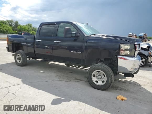 ✅ 2007 Chevrolet Silverado 2500HD LTZ • VIN: 1GCHK23677F503217 • Лот: 56644215. Опубликован ранее на Copart с пробегом 169 952 миль. Бесплатный доступ к архиву аукционных продаж из США и подробный отчёт об истории автомобиля на DreamBid. Изображение 4.