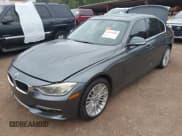 ✅ 2015 BMW 3 Series 328i • VIN: WBA3A5G54FNS87991 • Лот: 43079540. Опубликован ранее на IAAI с пробегом 163 486 миль. Бесплатный доступ к архиву аукционных продаж из США и подробный отчёт об истории автомобиля на DreamBid. Изображение 2.