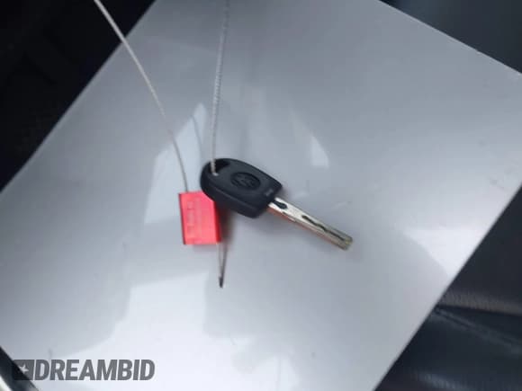 ✅ 2006 Volkswagen Jetta 2.5L • VIN: 3VWRG71KX6M767675 • Лот: 42853315. Опубликован ранее на IAAI с пробегом 116 023 миль. Бесплатный доступ к архиву аукционных продаж из США и подробный отчёт об истории автомобиля на DreamBid. Изображение 11.