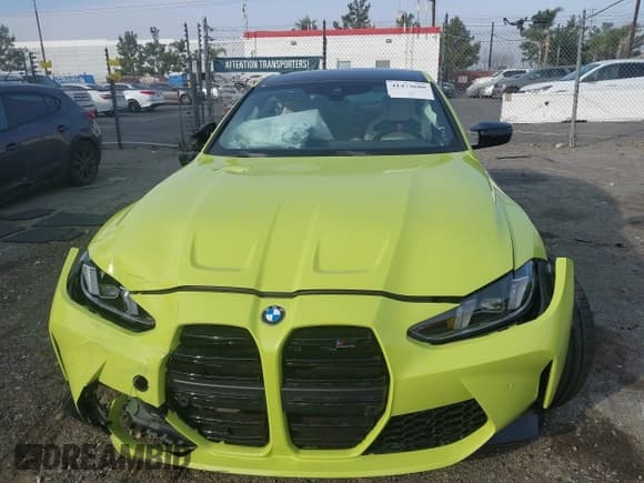 ✅ 2025 BMW M4 Competition • VIN: WBS23HK01SCS26831 • Lot: 41473600. Listed on IAAI with Not provided. Free auction sales archive from the USA and detailed vehicle history report at DreamBid. Image 12.