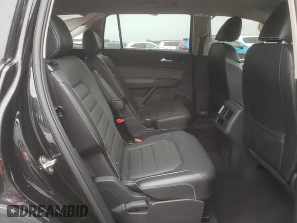 ✅ 2021 Volkswagen Atlas SEL Premium • VIN: 1V2TR2CA1MC553715 • Lot: 59314485. Listed on Copart with 58,978 mi. Free auction sales archive from the USA and detailed vehicle history report at DreamBid. Image 11.