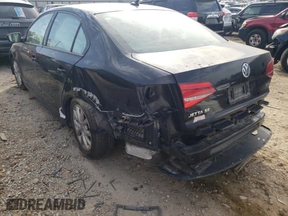 ✅ 2015 Volkswagen Jetta SE • VIN: 3VWD17AJ1FM295904 • Lot: 69780215. Listed on Copart with 155,392 mi. Free auction sales archive from the USA and detailed vehicle history report at DreamBid. Image 3.