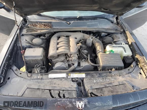 ✅ 2010 Dodge Challenger • VIN: 2B3CJ4DV6AH144240 • Lot: 45350735. Wystawiony na Copart z przebiegiem 188 668 mil. Bezpłatny archiwum sprzedaży aukcyjnych z USA i szczegółowy raport historii pojazdu na DreamBid. Zdjęcie 12.