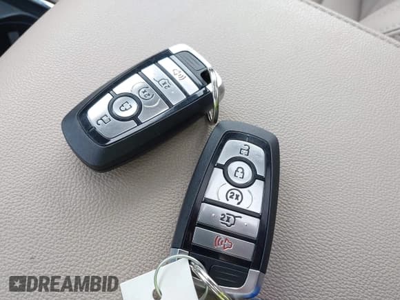 ✅ 2023 Ford Expedition Max Limited • VIN: 1FMJK2A82PEA25893 • Lot: 41440143. Listed on IAAI with 39,665 mi. Free auction sales archive from the USA and detailed vehicle history report at DreamBid. Image 11.