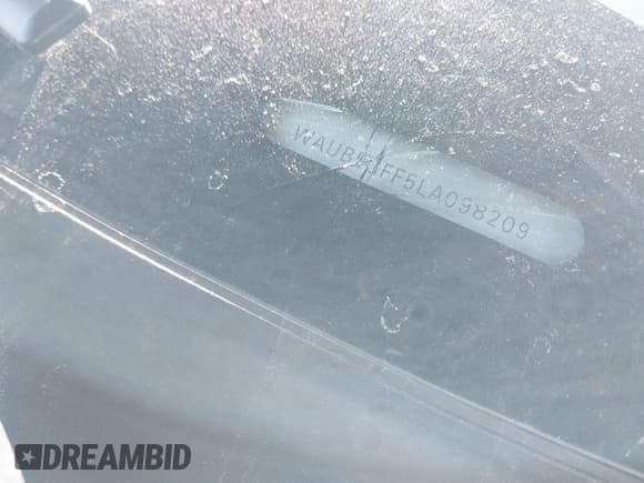 ✅ 2020 Audi A3 S line Premium • VIN: WAUBEGFF5LA098209 • Lot: 41640790. Listed on IAAI with 36,057 mi. Free auction sales archive from the USA and detailed vehicle history report at DreamBid. Image 17.