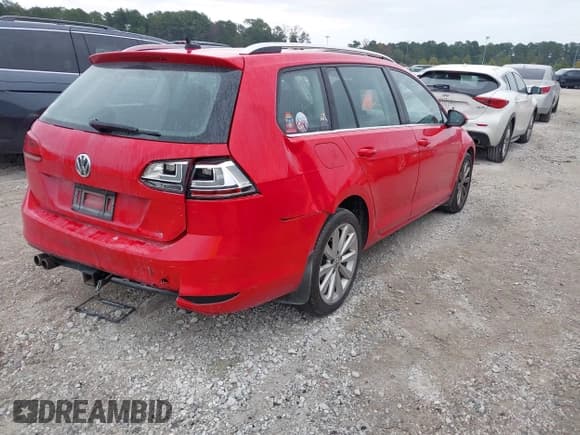 ✅ 2015 Volkswagen Golf S • VIN: 3VWFA7AU3FM513828 • Lot: 43541198. Wystawiony na IAAI z przebiegiem 149 126 mil. Bezpłatny archiwum sprzedaży aukcyjnych z USA i szczegółowy raport historii pojazdu na DreamBid. Zdjęcie 4.