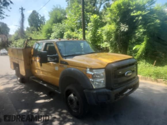 ✅ 2013 Ford F-550 • VIN: 1FD0W5GYXDEB38172 • Lot: 68854645. Listed on Copart with 193,686 mi. Free auction sales archive from the USA and detailed vehicle history report at DreamBid. Image 1.