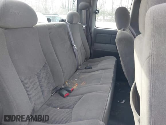 ✅ 2007 Chevrolet Silverado 1500 LS • VIN: 1GCEK19V37E186084 • Lot: 41470415. Listed on IAAI with 279,810 mi. Free auction sales archive from the USA and detailed vehicle history report at DreamBid. Image 8.