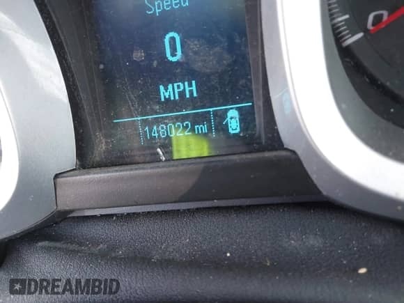 2014 Chevrolet Equinox LS z VIN 2GNFLEEK9E6116747, wystawiony jako IAAI lot #43081415 z przebiegiem 148 022 mil mil oraz . Historia ofert i sprzedaży dostępna na DreamBid. Obrazek 16.